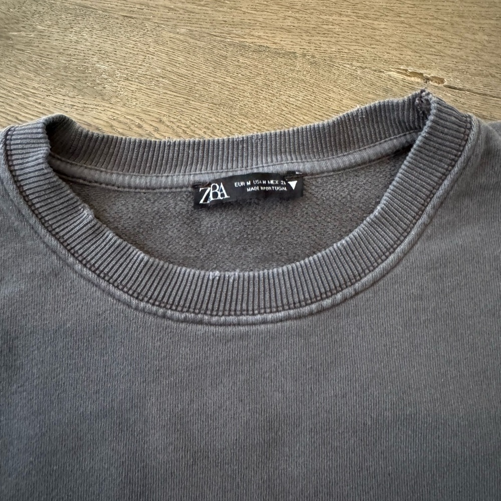 Zara Crew Sweater - Picture 2 of 4